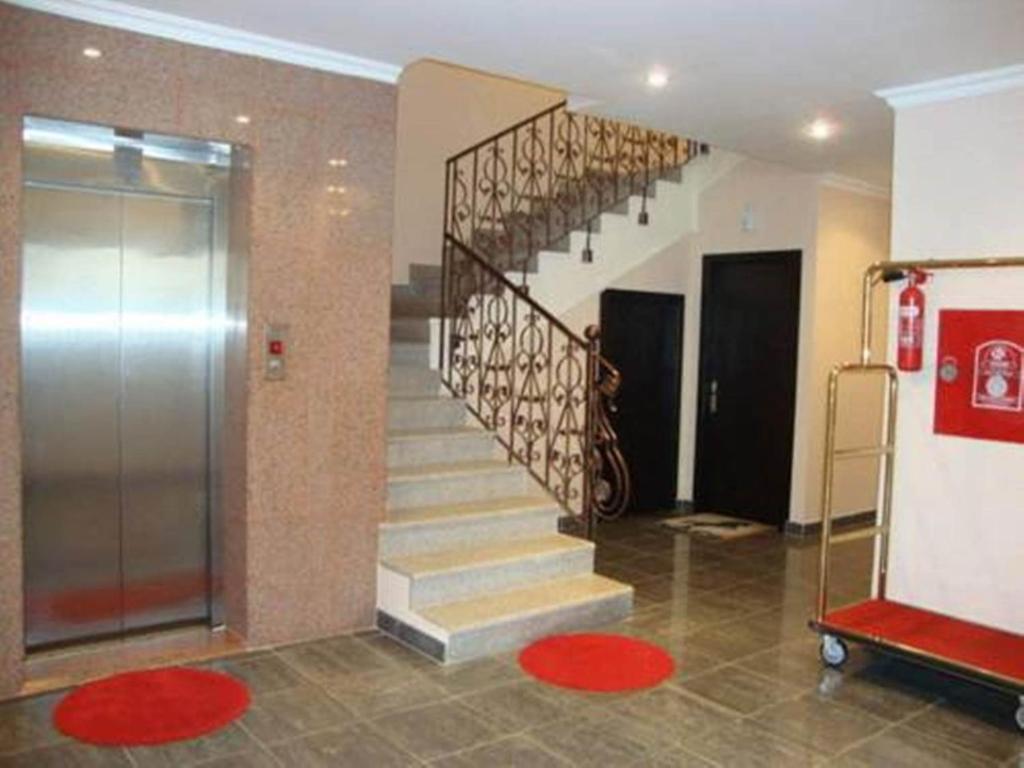 Villa Hotel Apartments אל חובר מראה חיצוני תמונה